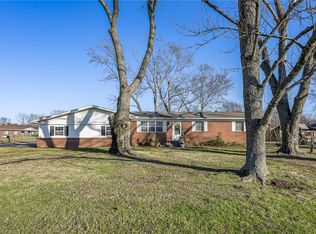 109 Rains St, Pea Ridge, AR 72751