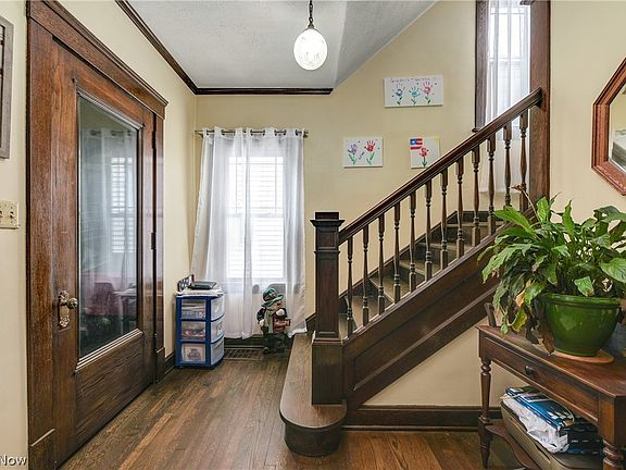4th image of 1457 Marlowe Ave
