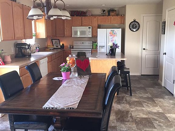 Kitchen and dinning area