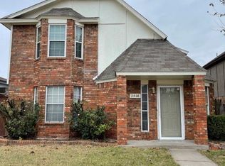 2408 Lakecrest Dr, Moore, OK 73170