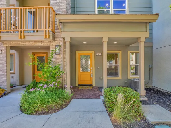 2418 Stearman Ln Unit 6, San Jose, CA 95132
