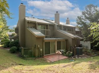 1 Weybridge Pl, Chapel Hill, NC 27517