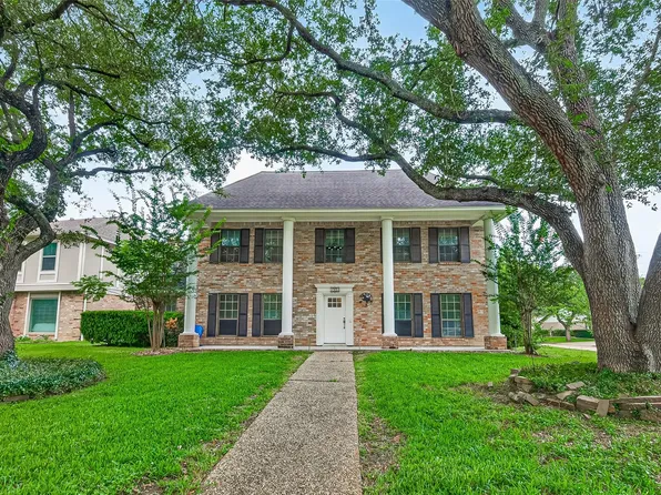 1331 Dominion Dr, Katy, TX 77450