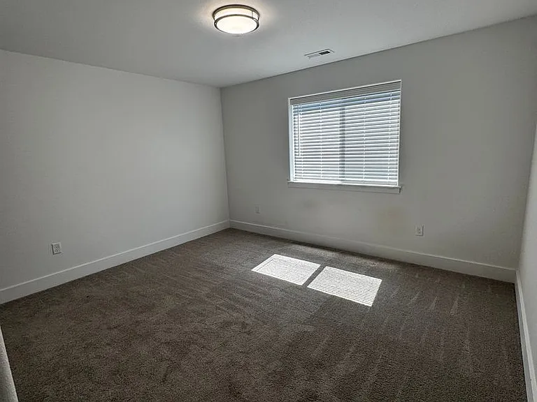 2737 W Marina Dr — Photo 8