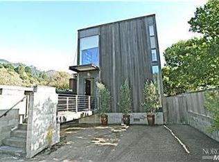 17 Calle Del Embarcadero, Stinson Beach, CA 94970