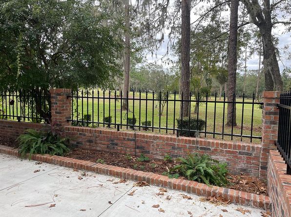 215 NW Fairway Hills Gln UNIT 3