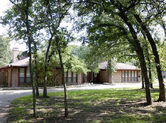 3rd image of 7307 Kuban Blvd