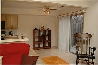 3rd image of 1029 N Knollwood Dr