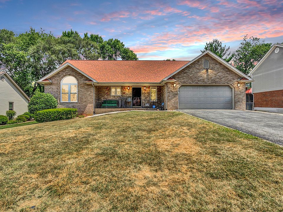 1st image of 4634 Trevino Dr NE