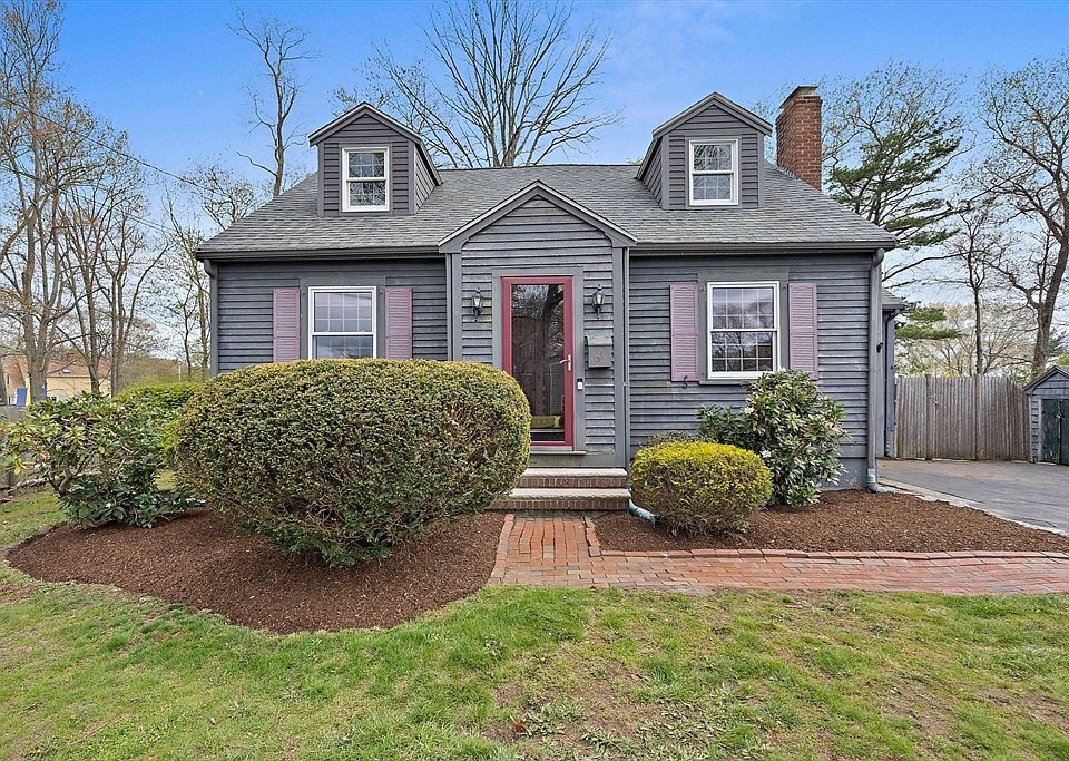 1st image of 61 Belmont St