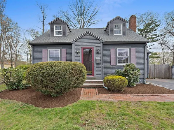 61 Belmont St, Weymouth, MA 02188