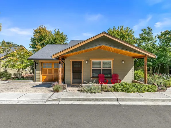 458 Beach St, Ashland, OR 97520