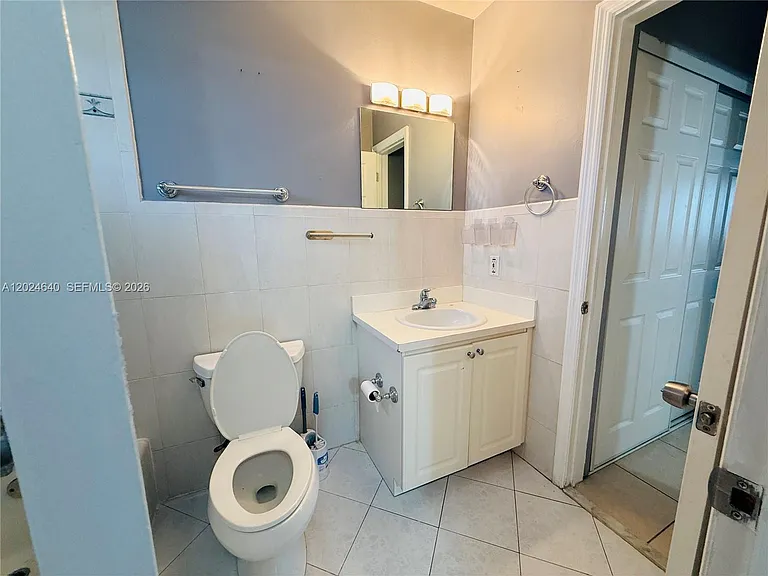 2040 NW 89th Ave #204 — Photo 6
