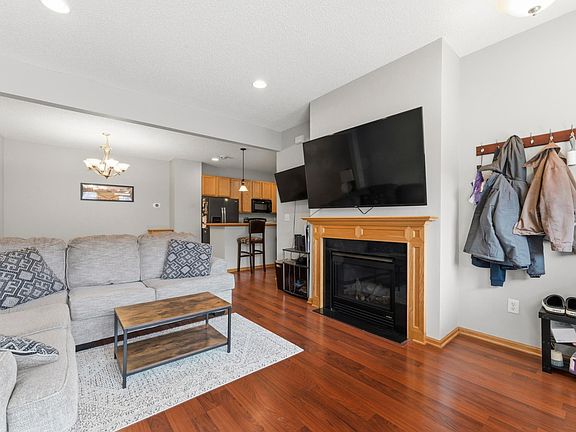 4th image of 282 Emory Ln SE