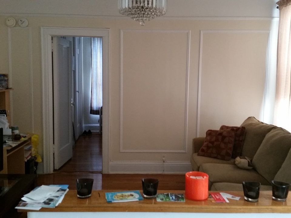 2nd image of 3126 35th St APT 3B