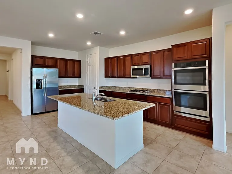 3456 W Granite Vista Dr — Photo 2