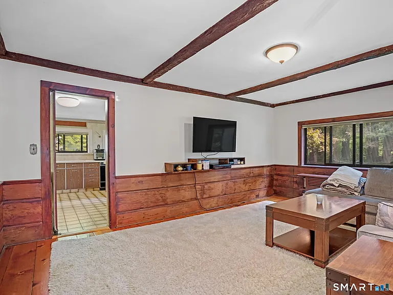 3392 Huntington Rd — Photo 6