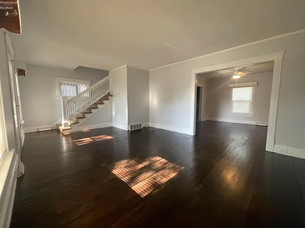 1314 Carr St, Sandusky, OH 44870