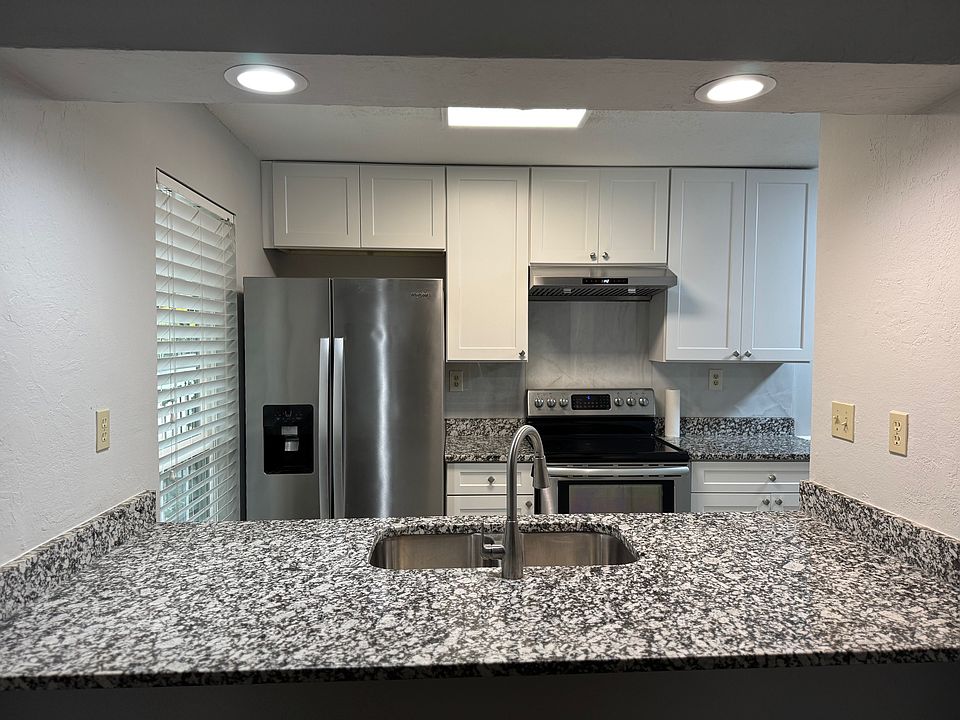 Kitchen and Bar area as viewed from Living Room