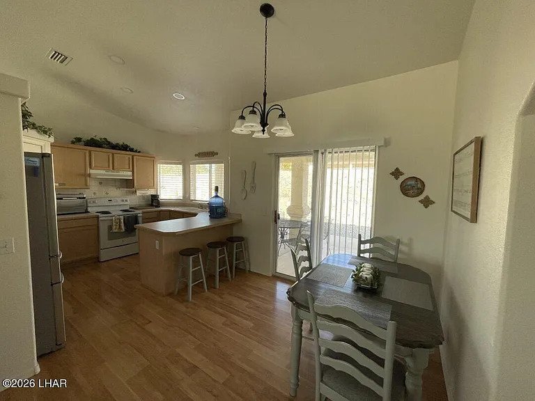 3019 Green Acres Dr — Photo 11