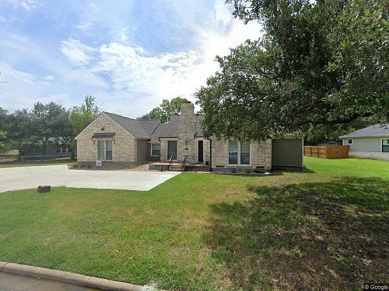 505 Francis Dr