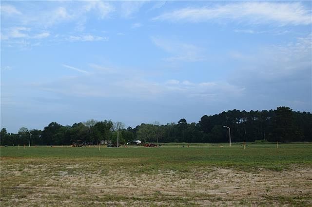 1st image of 2753 Blackwater Way