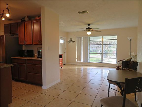 5th image of 21306 Austin Ave