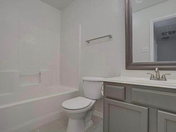 3rd image of 10636 Wild Oak Dr