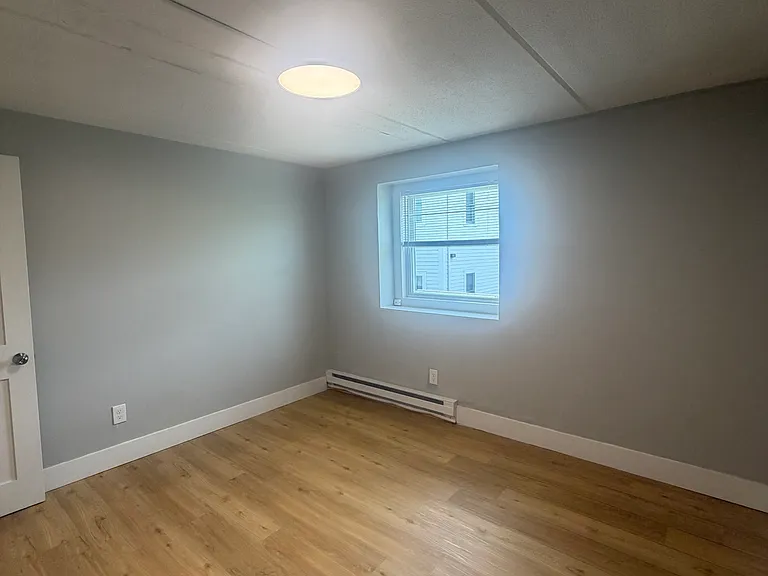 89 Woodrow Avenue — Photo 13