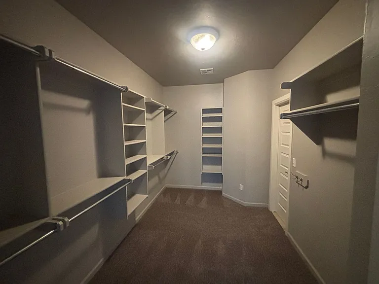 6608 Bentley Dr — Photo 11