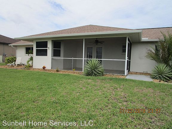 2nd image of 1043 NW 39th Ave