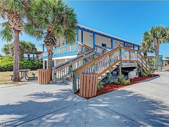 5th image of 23149 Kellett Ave