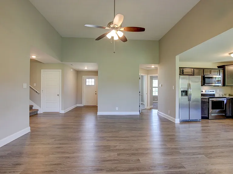 677 Battery Ct — Photo 63