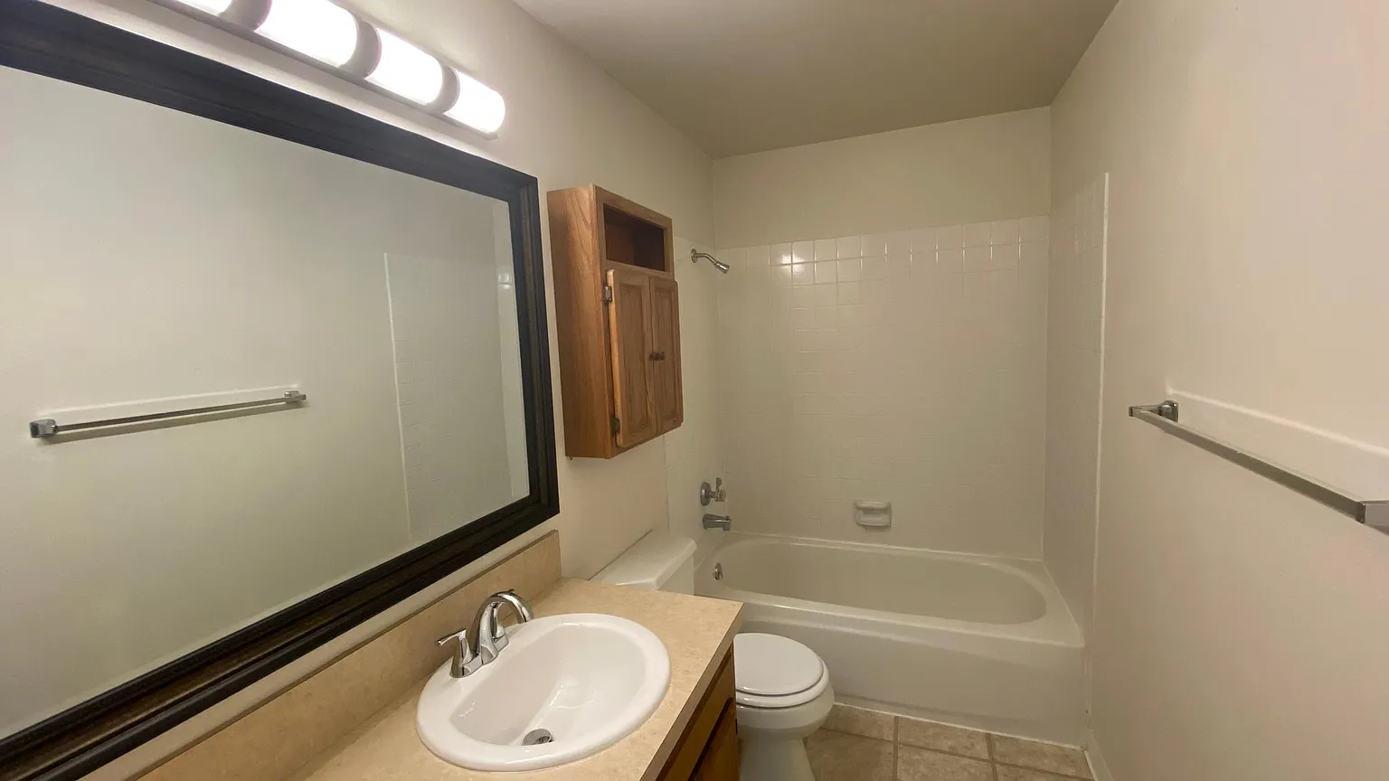 13495 SW 22nd St photo 1