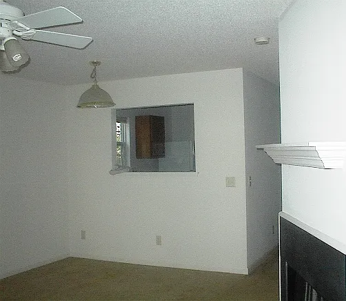 2 bed, 1.5 bath, 1050 sqft, $1,600 — Photo 2