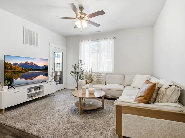 13525 S Poole Dr #B203, Herriman, UT 84096