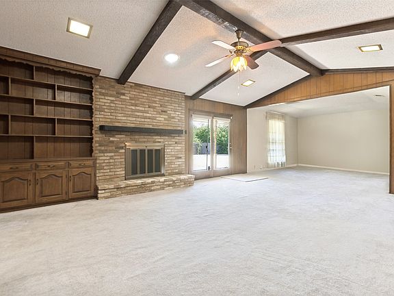 5th image of 4091 Killion Dr