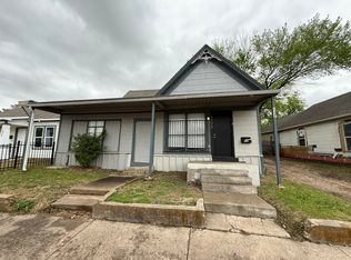 1132 E Hattie St, Fort Worth, TX 76104