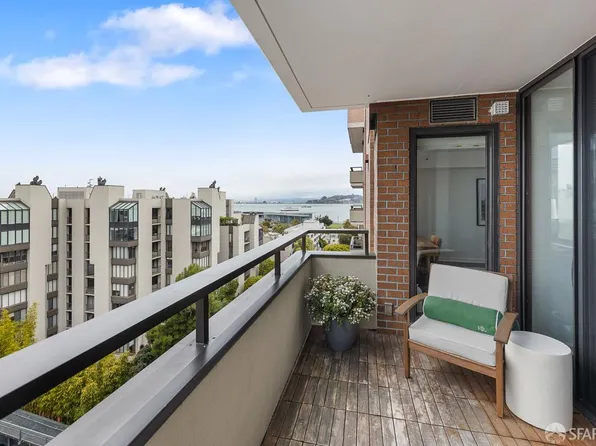 101 Lombard St APT 702W, San Francisco, CA 94111