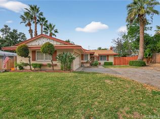 3085 Flanders Rd, Riverside, CA 92507