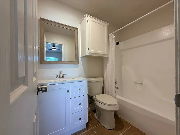 3807 William St — Photo 12