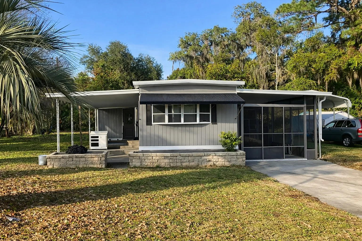 2 bed, 672 sqft, $1,100 — Photo 1