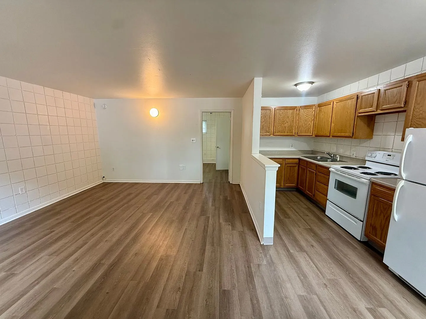 1/2 Off First Month! Ground-Floor 1-Bedroom Near City Park. Flexible lease options ending in May ... — Photo 3