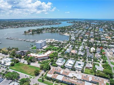 676 12th AVE S #676, Naples, FL, 34102