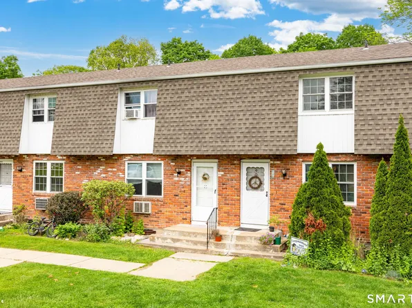 80 Wellswood Road #15, Hebron, CT 06231