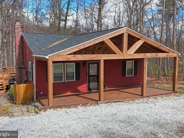 130 Pebble Ln, Biglerville, PA 17307