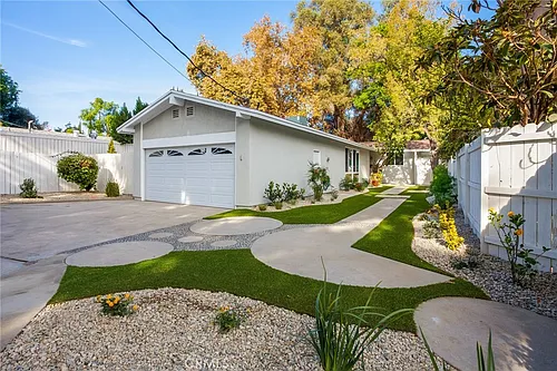 16231 Moorpark St Photo 1