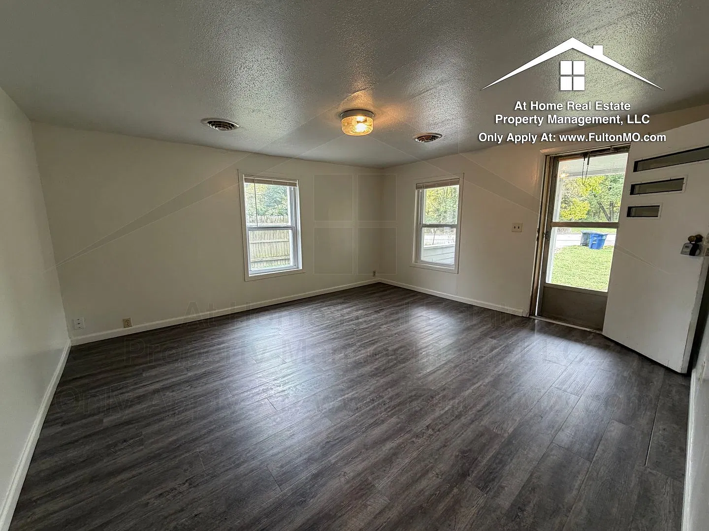 221 West 2nd Street Fulton, MO 65251 — Photo 2