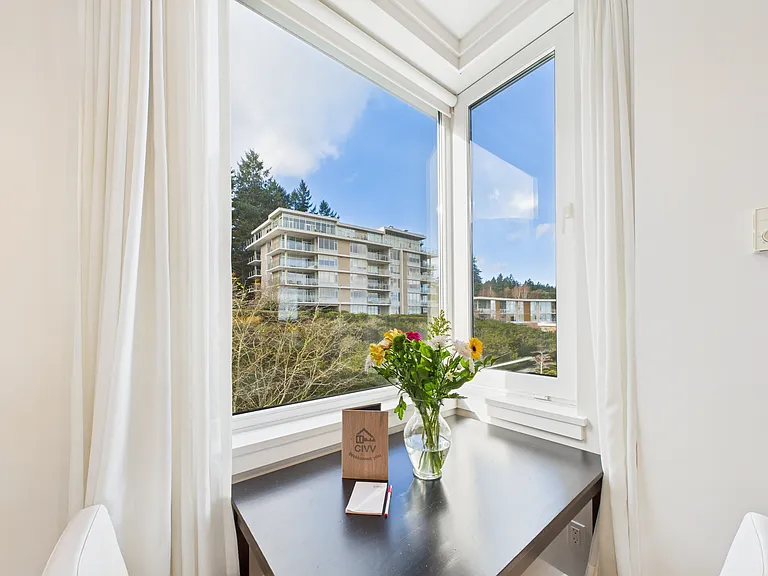 Sayward Hill Cres — Photo 34
