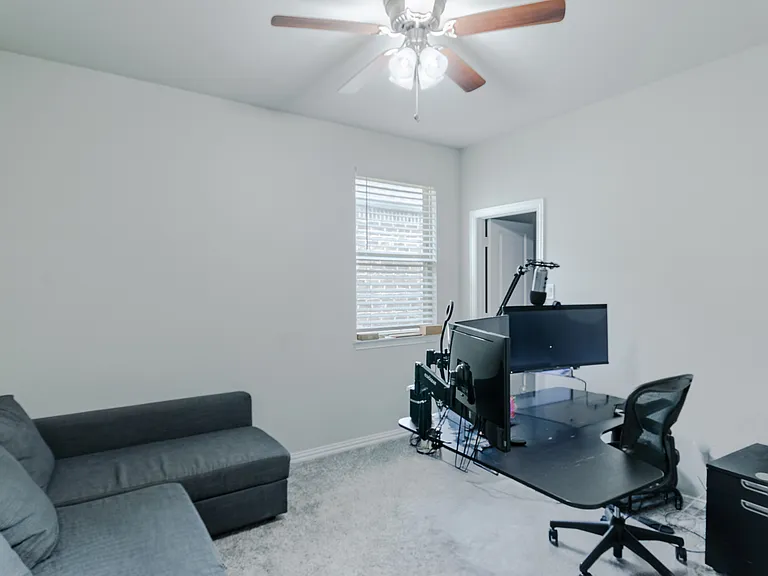 1448 Pebble Way — Photo 14